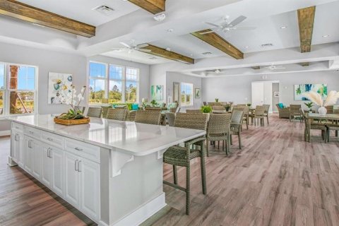 House in Palm Coast, Florida 5 bedrooms, 187.29 sq.m. № 2222831 - photo 10