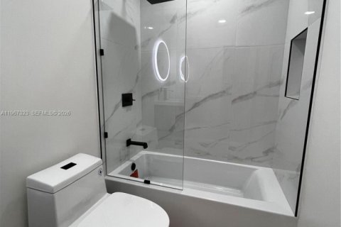 Touwnhouse à louer à Hialeah, Floride: 3 chambres, 132.94 m2 № 2028587 - photo 22