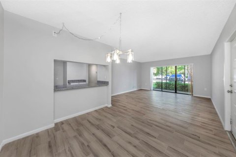 Copropriété à vendre à Tarpon Springs, Floride: 2 chambres, 90.95 m2 № 2145554 - photo 14