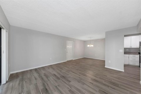 Copropriété à vendre à Tarpon Springs, Floride: 2 chambres, 90.95 m2 № 2145554 - photo 13