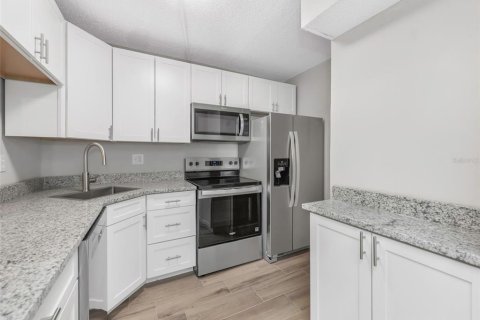 Copropriété à vendre à Tarpon Springs, Floride: 2 chambres, 90.95 m2 № 2145554 - photo 9