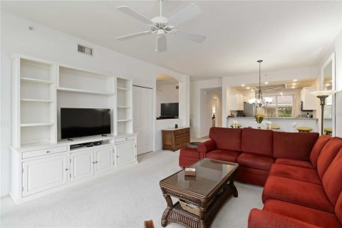 Condo in Sarasota, Florida, 2 bedrooms № 2142858 - photo 11