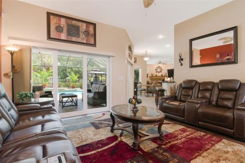 Casa en venta en Plant City, Florida, 4 dormitorios, 240.52 m2 № 2216884 - foto 8