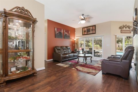 Casa en venta en Plant City, Florida, 4 dormitorios, 240.52 m2 № 2216884 - foto 7