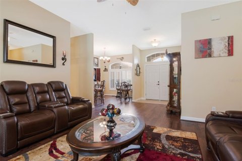 Casa en venta en Plant City, Florida, 4 dormitorios, 240.52 m2 № 2216884 - foto 6