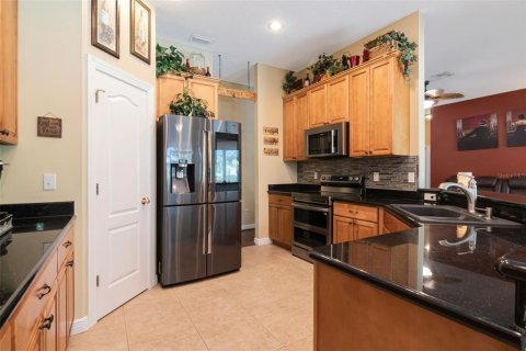 Casa en venta en Plant City, Florida, 4 dormitorios, 240.52 m2 № 2216884 - foto 16