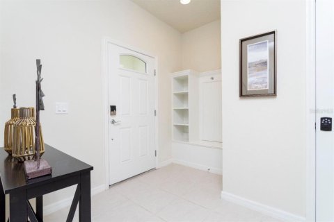 Townhouse in Kissimmee, Florida 5 bedrooms, 210.24 sq.m. № 1196094 - photo 3