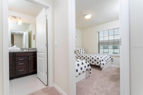 Townhouse in Kissimmee, Florida 5 bedrooms, 210.24 sq.m. № 1196094 - photo 19