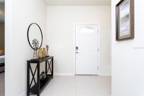 Townhouse in Kissimmee, Florida 5 bedrooms, 210.24 sq.m. № 1196094 - photo 2