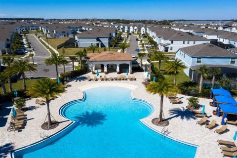 Townhouse in Kissimmee, Florida 5 bedrooms, 210.24 sq.m. № 1196094 - photo 24