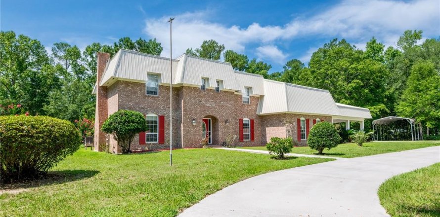 Casa en Lake City, Florida 4 dormitorios, 307.69 m2 № 1810424