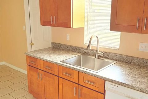 Immobilier commercial à vendre à Dunedin, Floride: 6 chambres, 236.16 m2 № 2418328 - photo 14