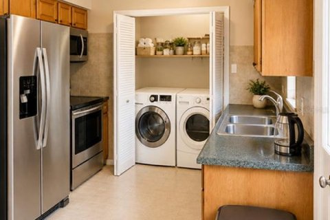 Immobilier commercial à vendre à Dunedin, Floride: 6 chambres, 236.16 m2 № 2418328 - photo 28