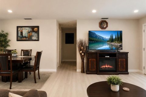 Immobilier commercial à vendre à Dunedin, Floride: 6 chambres, 236.16 m2 № 2418328 - photo 5