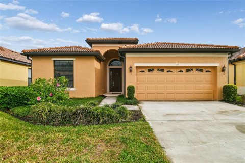 Casa en Apollo Beach, Florida 3 dormitorios, 202.53 m2 № 2102321