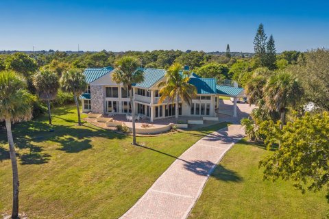 House in St. Lucie, Florida 8 bedrooms, 686.45 sq.m. № 2180685 - photo 4