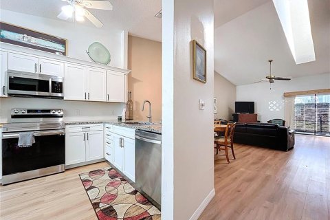Casa en venta en Tarpon Springs, Florida, 2 dormitorios, 106.84 m2 № 1591446 - foto 7