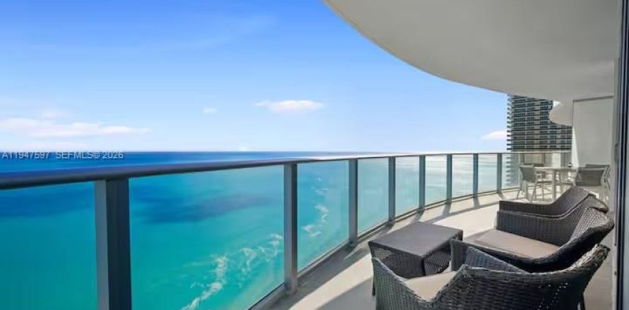 Condo in Hollywood, Florida, 2 bedrooms  № 2003707