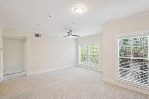 Condo in Celebration, Florida, 1 bedroom  № 2225266 - photo 15