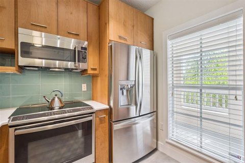Condo in Celebration, Florida, 1 bedroom  № 2225266 - photo 9