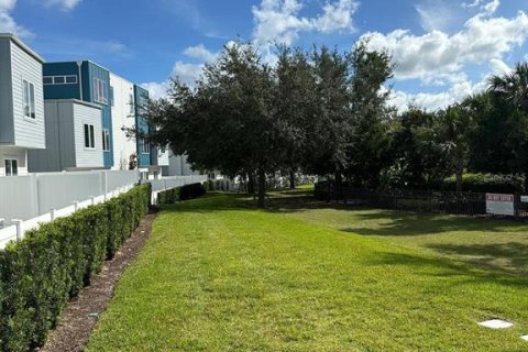 Condo in Four Corners, Florida, 3 bedrooms  № 1554923 - photo 27
