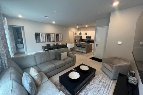 Condo in Four Corners, Florida, 3 bedrooms  № 1554923 - photo 5