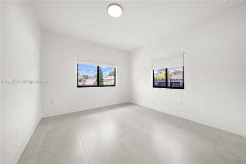 Villa ou maison à vendre à West Park, Floride: 4 chambres № 2063989 - photo 26