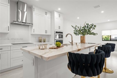 Villa ou maison à vendre à West Park, Floride: 4 chambres № 2063989 - photo 14