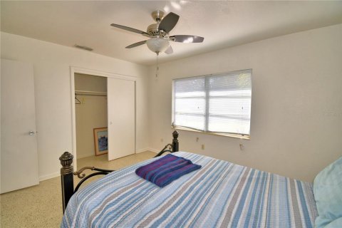 Villa ou maison à vendre à Frostproof, Floride: 3 chambres, 97.36 m2 № 2207646 - photo 13
