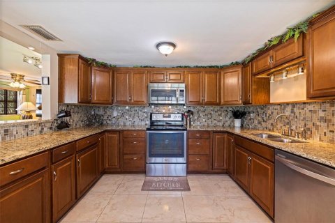 Casa en venta en Saint Petersburg, Florida, 2 dormitorios, 117.61 m2 № 1649880 - foto 8