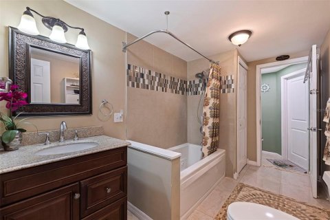 Casa en venta en Saint Petersburg, Florida, 2 dormitorios, 117.61 m2 № 1649880 - foto 15