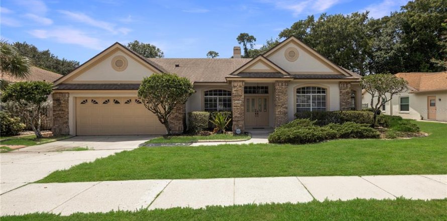 House in Oviedo, Florida 3 bedrooms, 234.58 sq.m. № 1893680