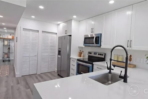 Villa ou maison à vendre à Lake Wales, Floride: 2 chambres, 94.76 m2 № 1608078 - photo 3