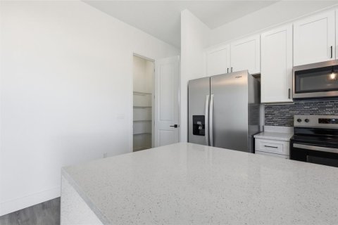 Casa en venta en Ocklawaha, Florida, 4 dormitorios, 206.43 m2 № 2156889 - foto 22