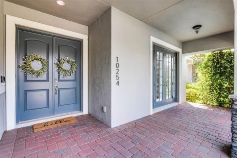 House in Orlando, Florida 5 bedrooms, 391.21 sq.m. № 1631606 - photo 10