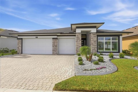 Villa ou maison à Daytona Beach, Floride 4 chambres, 238.76 m2 № 2388644