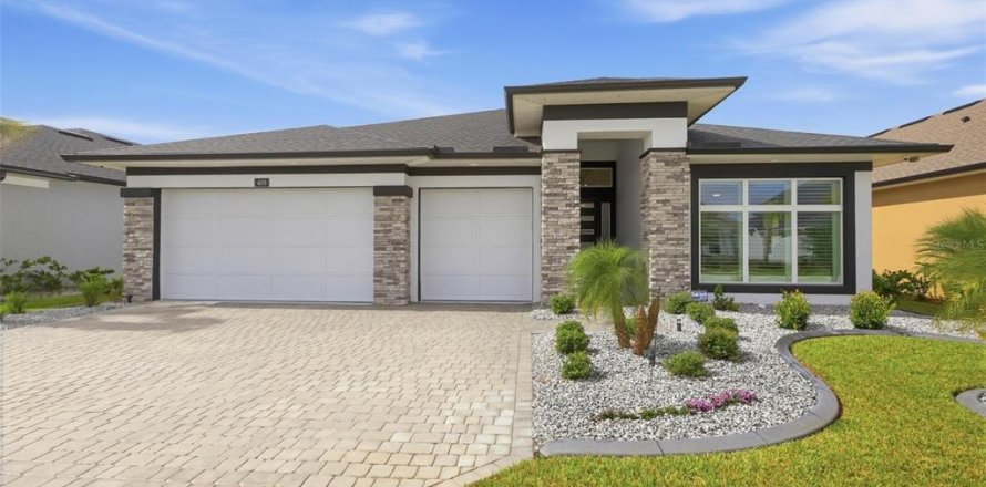 Villa ou maison à Daytona Beach, Floride 4 chambres, 238.76 m2 № 2388644