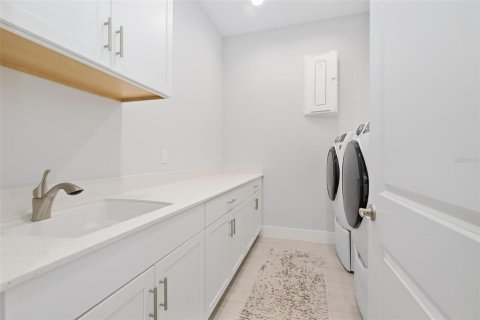 Villa ou maison à vendre à Daytona Beach, Floride: 4 chambres, 238.76 m2 № 2388644 - photo 29