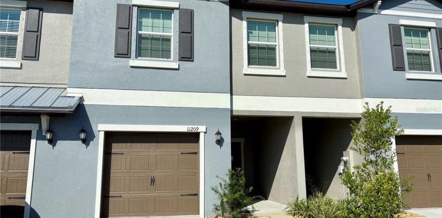 Adosado en Palmetto, Florida 3 dormitorios, 154.78 m2 № 1899689