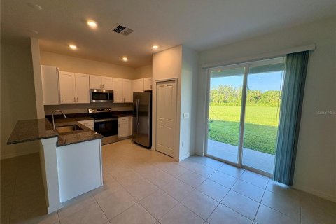 Adosado en alquiler en Palmetto, Florida, 3 dormitorios, 154.78 m2 № 1899689 - foto 7
