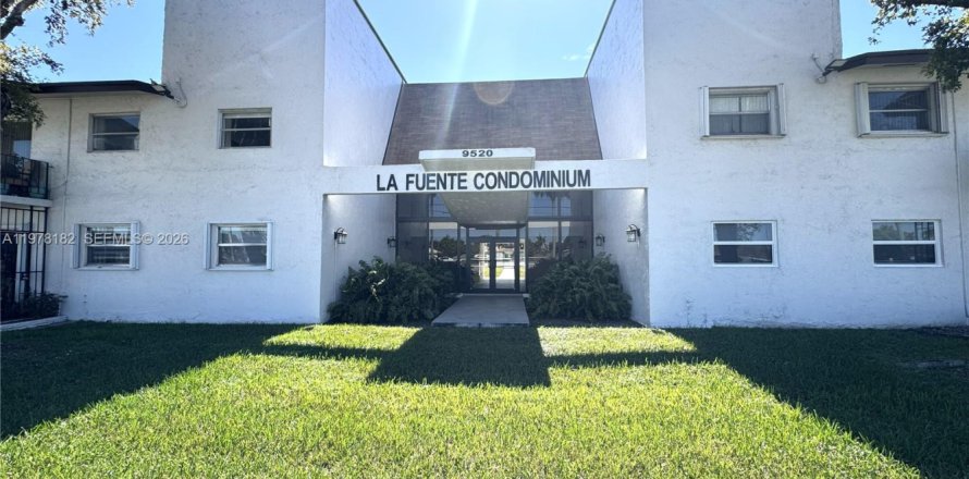 Condo à Miami, Floride, 1 chambre  № 2041879