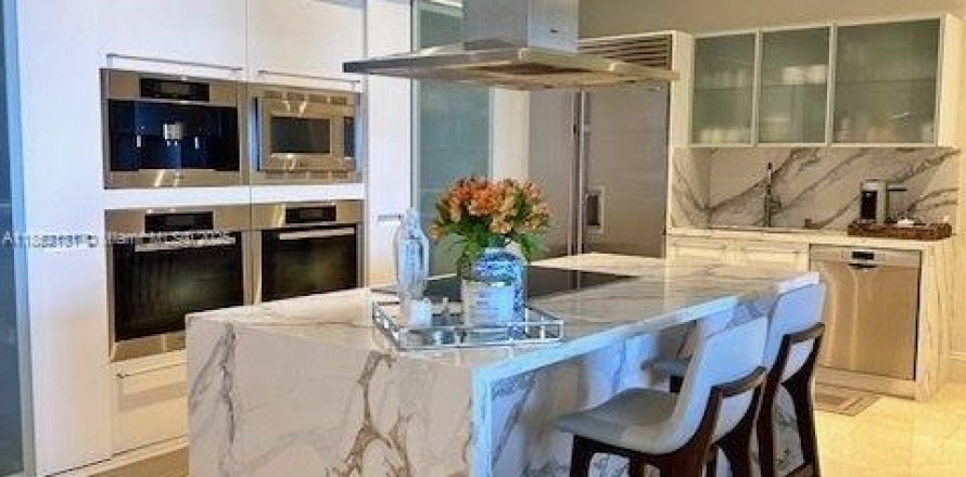 Appartement à Sunny Isles Beach, Floride 3 chambres, 201.97 m2 № 1858757