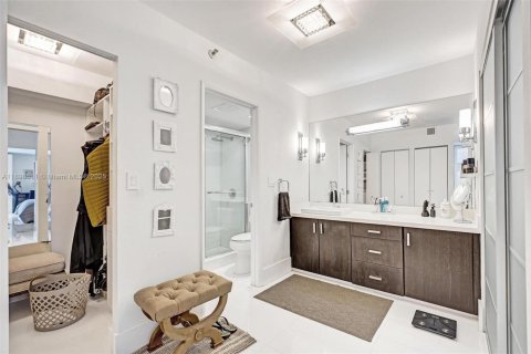 Снять в аренду кондоминиум в Авентура, Флорида 2 спальни, 113.62м2, № 1950988 - фото 13