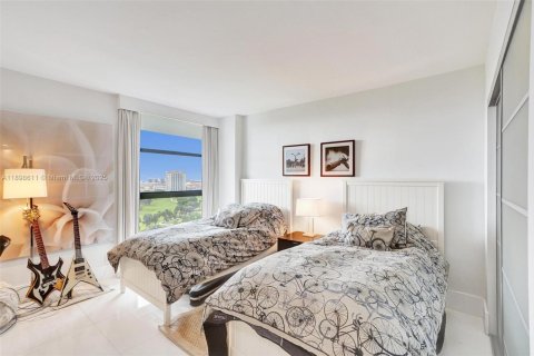 Снять в аренду кондоминиум в Авентура, Флорида 2 спальни, 113.62м2, № 1950988 - фото 20