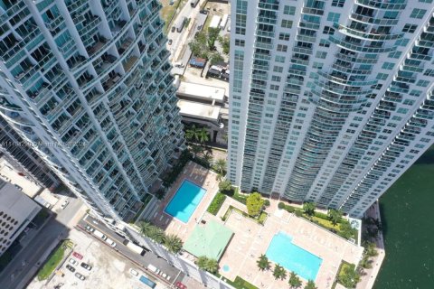 Condo in Miami, Florida, 1 bedroom  № 1457109 - photo 7
