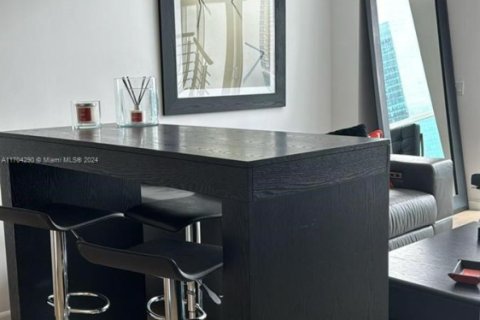 Condo in Miami, Florida, 1 bedroom  № 1457109 - photo 15