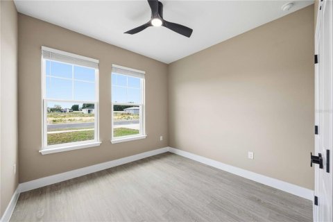 House in Winter Haven, Florida 4 bedrooms, 188.78 sq.m. № 2093469 - photo 11
