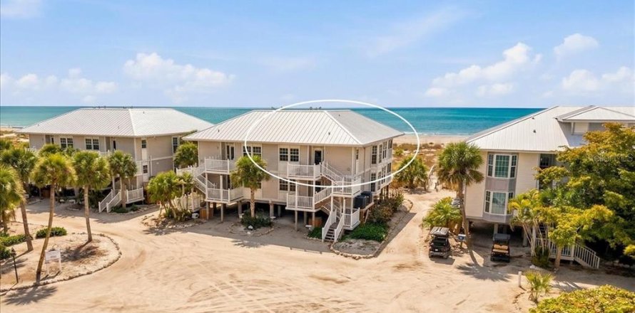 Condo à Placida, Floride, 3 chambres  № 2330616
