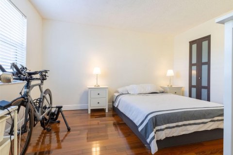 Купить кондоминиум в Санрайз, Флорида 2 спальни, 74.32м2, № 2038793 - фото 14