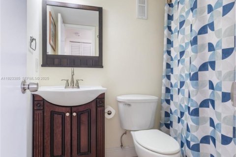 Купить кондоминиум в Санрайз, Флорида 2 спальни, 74.32м2, № 2038793 - фото 13